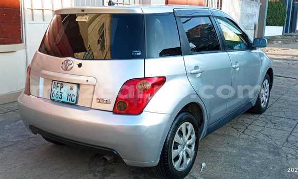 Nunua Ilio tumika Toyota IST Brown Gari ndani ya Maputo nchini Maputo Nunua Ilio tumika Toyota IST Brown Gari ndani ya Maputo nchini Maputo