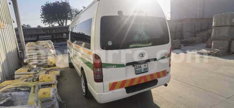 Big with watermark toyota hiace maputo maputo 22231