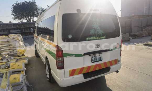 Tenga Tsaru Toyota Hiace Chena Mota in Maputo in Maputo Tenga Tsaru Toyota Hiace Chena Mota in Maputo in Maputo