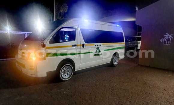 Tenga Tsaru Toyota Hiace Chena Mota in Maputo in Maputo Tenga Tsaru Toyota Hiace Chena Mota in Maputo in Maputo
