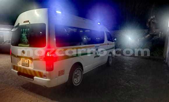 Tenga Tsaru Toyota Hiace Chena Mota in Maputo in Maputo Tenga Tsaru Toyota Hiace Chena Mota in Maputo in Maputo