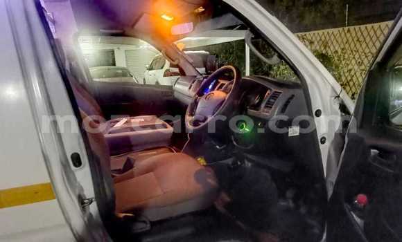 Tenga Tsaru Toyota Hiace Chena Mota in Maputo in Maputo Tenga Tsaru Toyota Hiace Chena Mota in Maputo in Maputo