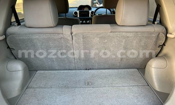 Nunua Ilio tumika Toyota IST Nyeupe Gari ndani ya Maputo nchini Maputo Nunua Ilio tumika Toyota IST Nyeupe Gari ndani ya Maputo nchini Maputo