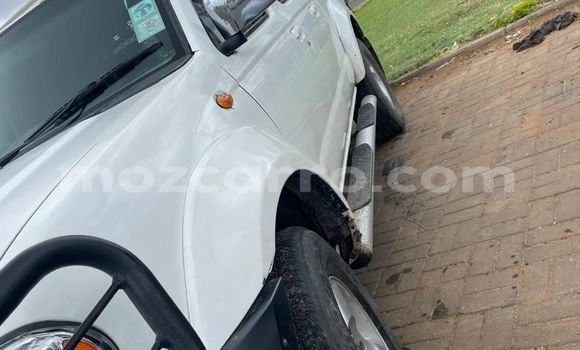 Tenga Tsaru Nissan Hardbody Chena Mota in Maputo in Maputo Tenga Tsaru Nissan Hardbody Chena Mota in Maputo in Maputo