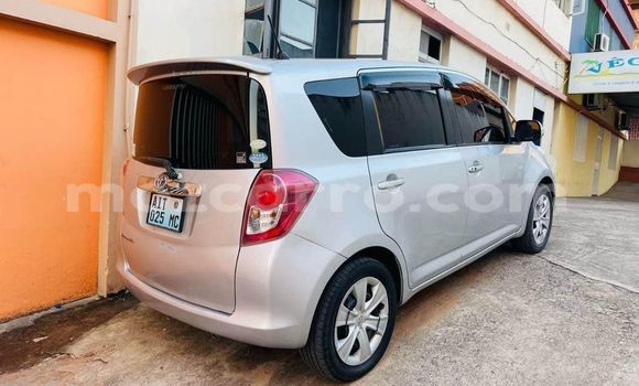 Comprar Usado Toyota Ractis De outros Carro em Mabote em Inhambane Comprar Usado Toyota Ractis De outros Carro em Mabote em Inhambane