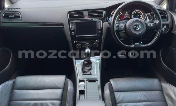 Tenga Tsaru Volkswagen Vento Chena Mota in Mabote in Inhambane Tenga Tsaru Volkswagen Vento Chena Mota in Mabote in Inhambane