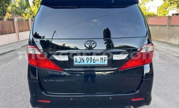 Tenga Tsaru Toyota Alphard Zvimwe Mota in Mabote in Inhambane Tenga Tsaru Toyota Alphard Zvimwe Mota in Mabote in Inhambane