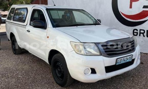 Tenga Tsaru Toyota Hilux Zvimwe Mota in Maputo in Maputo Tenga Tsaru Toyota Hilux Zvimwe Mota in Maputo in Maputo