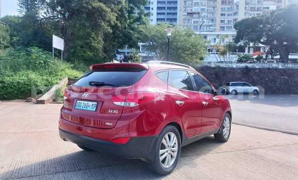 Buy Used Hyundai ix35 Red Car in Maputo in Maputo Buy Used Hyundai ix35 Red Car in Maputo in Maputo