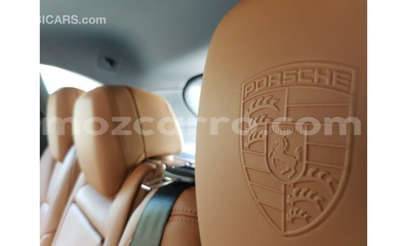Comprar Importar Porsche Cayenne Branco Carro em Import - Dubai em Cabo Delgado Comprar Importar Porsche Cayenne Branco Carro em Import - Dubai em Cabo Delgado