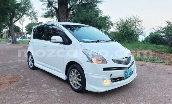 Nunua Ilio tumika Toyota Ractis Nyeupe Gari ndani ya Maputo nchini Maputo Nunua Ilio tumika Toyota Ractis Nyeupe Gari ndani ya Maputo nchini Maputo