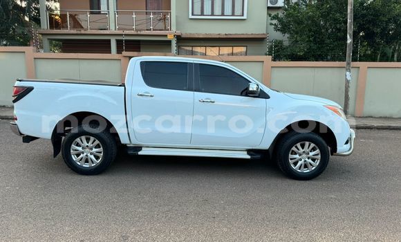 Tenga Tsaru Mazda BT-50 Chena Mota in Maputo in Maputo Tenga Tsaru Mazda BT-50 Chena Mota in Maputo in Maputo