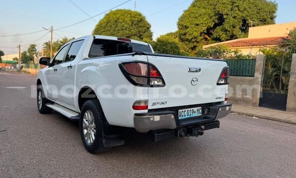 Tenga Tsaru Mazda BT-50 Chena Mota in Maputo in Maputo Tenga Tsaru Mazda BT-50 Chena Mota in Maputo in Maputo