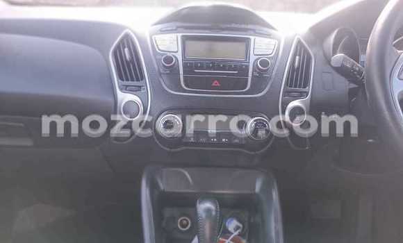 Tenga Tsaru Hyundai ix35 Tsvuku Mota in Maputo in Maputo Tenga Tsaru Hyundai ix35 Tsvuku Mota in Maputo in Maputo