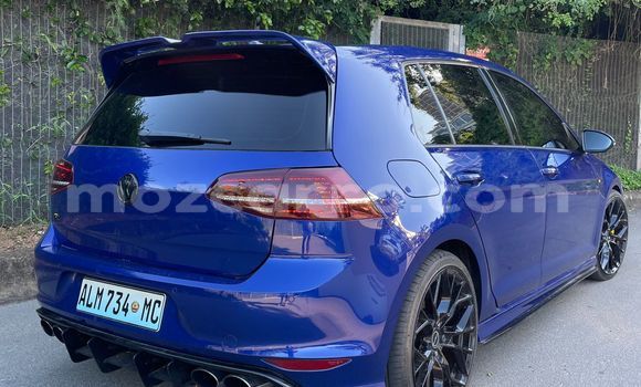 Buy Used Volkswagen Golf R Blue Car in Maputo in Maputo Buy Used Volkswagen Golf R Blue Car in Maputo in Maputo