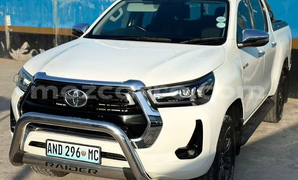 Comprar Novo Toyota Hiluxe Revo Branco Carro em Maputo em Maputo Comprar Novo Toyota Hiluxe Revo Branco Carro em Maputo em Maputo