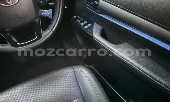 Nunua Ilio tumika Toyota Hilux Nyingine Gari ndani ya Maputo nchini Maputo Nunua Ilio tumika Toyota Hilux Nyingine Gari ndani ya Maputo nchini Maputo