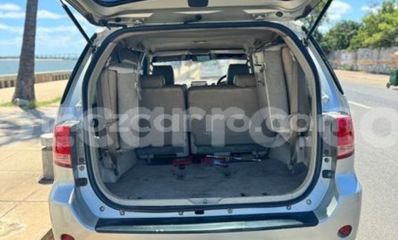 Comprar Usado Toyota Fortuner Bege Carro em Maputo em Maputo Comprar Usado Toyota Fortuner Bege Carro em Maputo em Maputo
