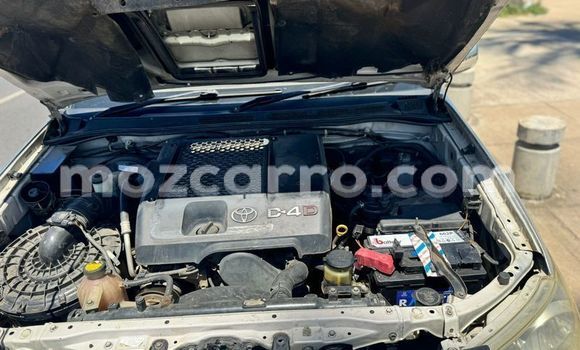 Comprar Usado Toyota Fortuner Bege Carro em Maputo em Maputo Comprar Usado Toyota Fortuner Bege Carro em Maputo em Maputo