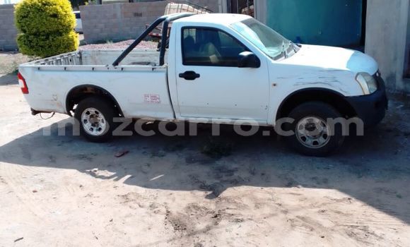 Buy Used Isuzu KB White Car in Maputo in Maputo Buy Used Isuzu KB White Car in Maputo in Maputo