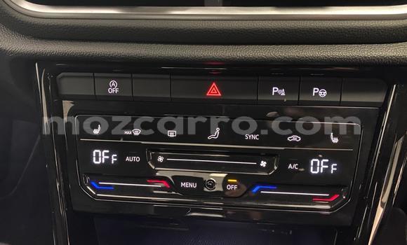 Tenga Tsaru Volkswagen T-Roc Chena Mota in Maputo in Maputo Tenga Tsaru Volkswagen T-Roc Chena Mota in Maputo in Maputo