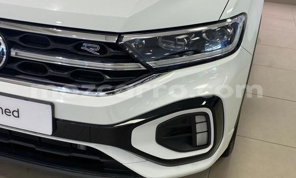 Tenga Tsaru Volkswagen T-Roc Chena Mota in Maputo in Maputo Tenga Tsaru Volkswagen T-Roc Chena Mota in Maputo in Maputo