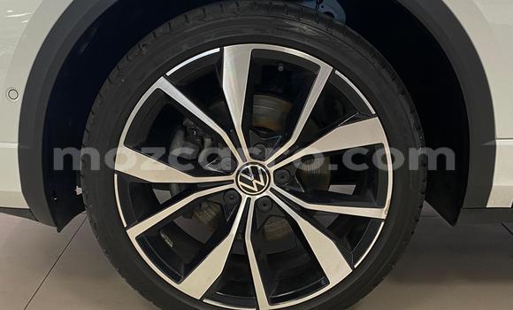 Tenga Tsaru Volkswagen T-Roc Chena Mota in Maputo in Maputo Tenga Tsaru Volkswagen T-Roc Chena Mota in Maputo in Maputo