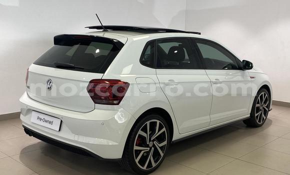Comprar Usado Volkswagen Polo Branco Carro em Maputo em Maputo Comprar Usado Volkswagen Polo Branco Carro em Maputo em Maputo