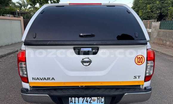 Comprar Usado Nissan Navara Branco Carro em Maputo em Maputo Comprar Usado Nissan Navara Branco Carro em Maputo em Maputo