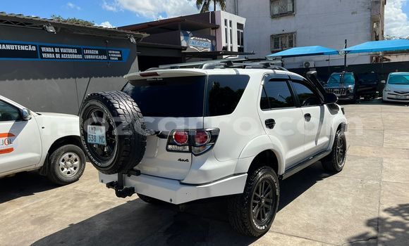 Comprar Usado Toyota Fortuner Branco Carro em Maputo em Maputo Comprar Usado Toyota Fortuner Branco Carro em Maputo em Maputo