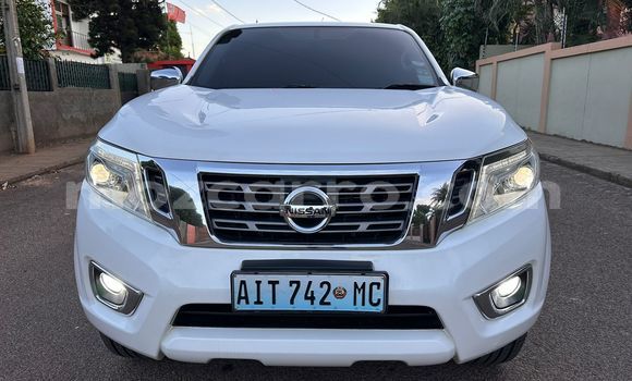 Comprar Usado Nissan Navara Branco Carro em Maputo em Maputo Comprar Usado Nissan Navara Branco Carro em Maputo em Maputo