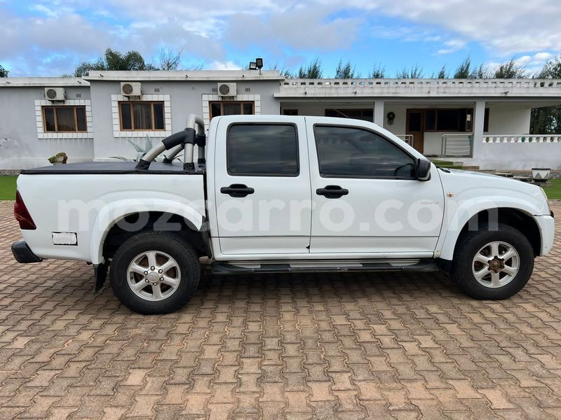 Big with watermark isuzu kb maputo maputo 22342