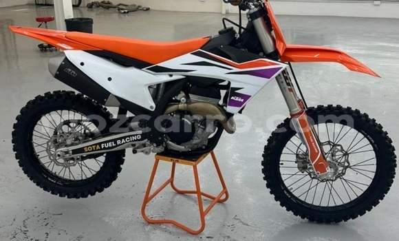 Comprar Usado KTM 250 Bege Moto em Maputo em Maputo