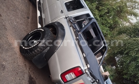 Comprar Usado Nissan Hardbody Prata Carro em Maputo em Maputo Comprar Usado Nissan Hardbody Prata Carro em Maputo em Maputo