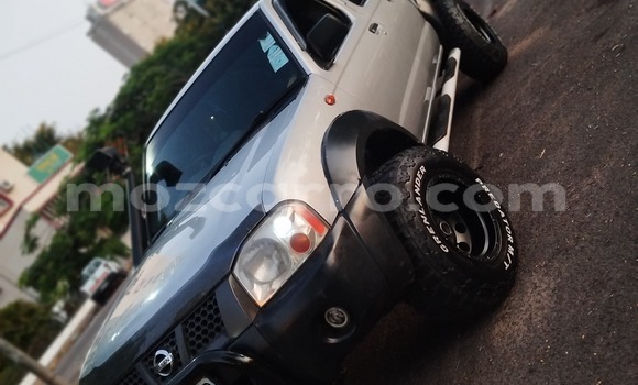 Comprar Usado Nissan Hardbody Prata Carro em Maputo em Maputo Comprar Usado Nissan Hardbody Prata Carro em Maputo em Maputo