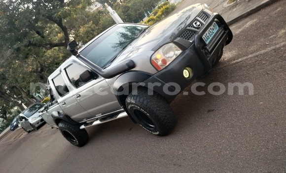 Comprar Usado Nissan Hardbody Prata Carro em Maputo em Maputo Comprar Usado Nissan Hardbody Prata Carro em Maputo em Maputo