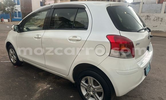 Comprar Usado Toyota Vitz Branco Carro em Maputo em Maputo Comprar Usado Toyota Vitz Branco Carro em Maputo em Maputo