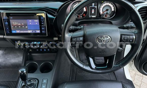 Tenga Tsaru Toyota Hiluxe Revo Chena Mota in Maputo in Maputo Tenga Tsaru Toyota Hiluxe Revo Chena Mota in Maputo in Maputo