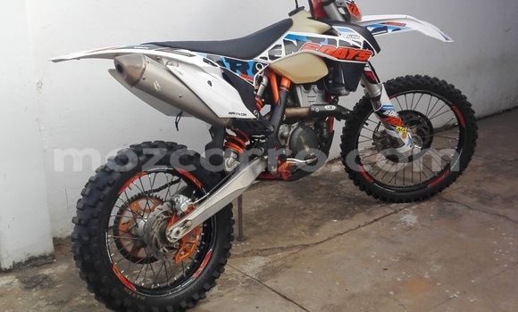 Comprar Usado KTM 350 Branco Moto em Maputo em Maputo