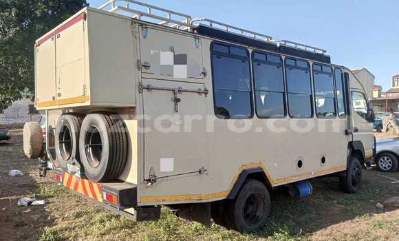 Tenga Tsaru Toyota Origin Bhurawuni Mota in Maputo in Maputo Tenga Tsaru Toyota Origin Bhurawuni Mota in Maputo in Maputo