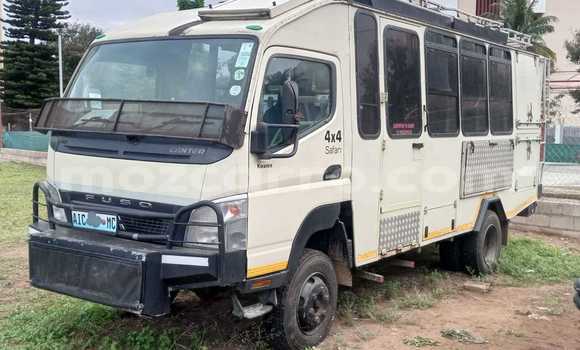 Tenga Tsaru Toyota Origin Bhurawuni Mota in Maputo in Maputo Tenga Tsaru Toyota Origin Bhurawuni Mota in Maputo in Maputo