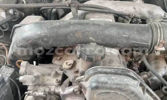 Comprar Usado Toyota Hilux Surf Bege Carro em Maputo em Maputo Comprar Usado Toyota Hilux Surf Bege Carro em Maputo em Maputo