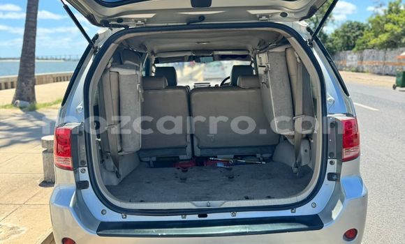 Comprar Usado Toyota Fortuner Prata Carro em Maputo em Maputo Comprar Usado Toyota Fortuner Prata Carro em Maputo em Maputo