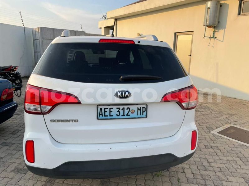 Big with watermark kia sorento maputo maputo 22370