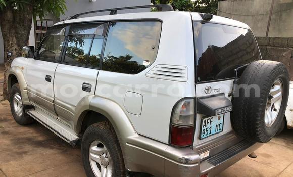 Comprar Usado Toyota Prado Branco Carro em Maputo em Maputo Comprar Usado Toyota Prado Branco Carro em Maputo em Maputo