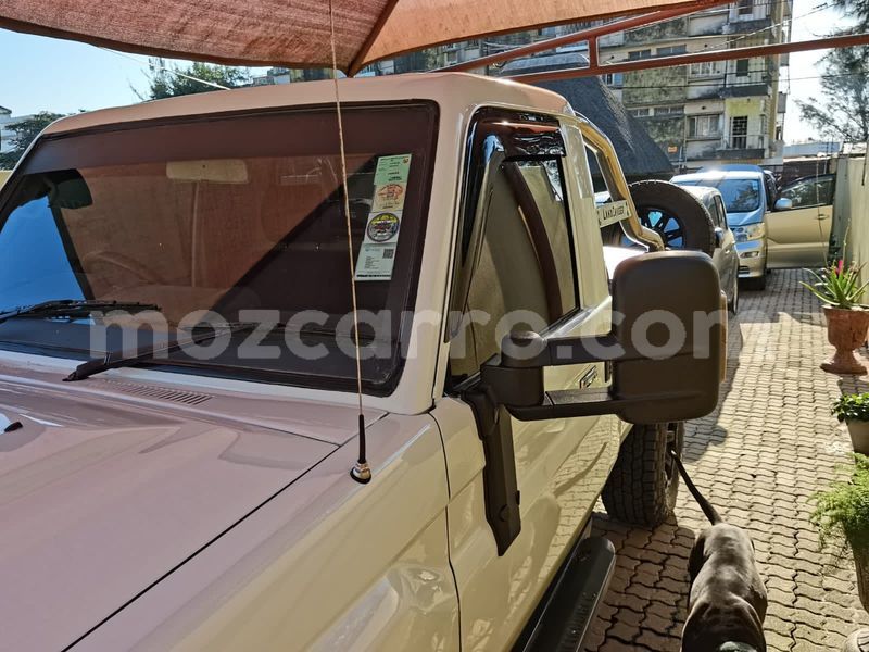 Big with watermark toyota land cruiser maputo maputo 22381