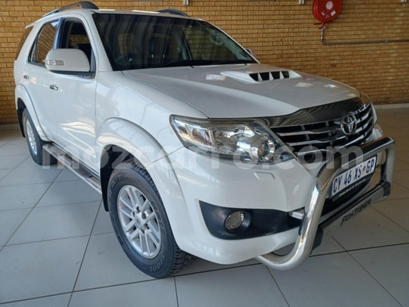 Big with watermark toyota fortuner maputo maputo 22385