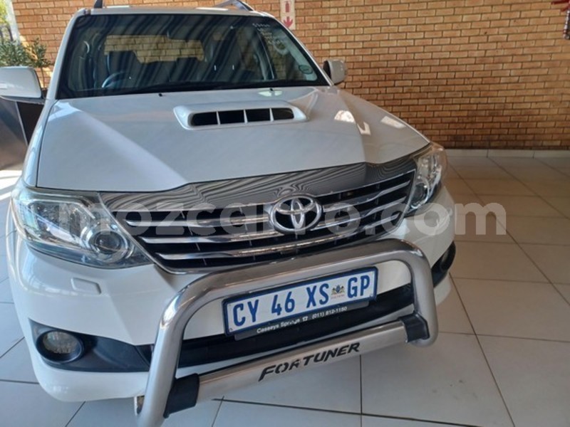 Big with watermark toyota fortuner maputo maputo 22385