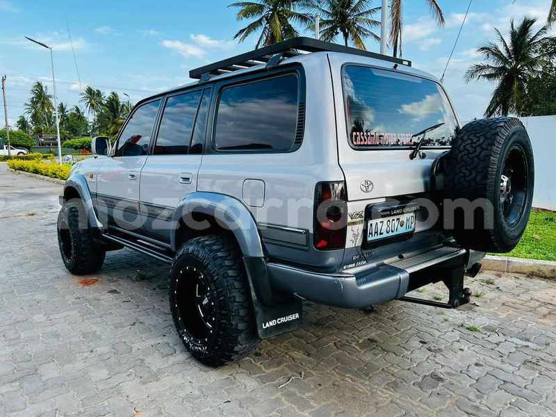 Big with watermark toyota land cruiser inhambane maxixe 22386