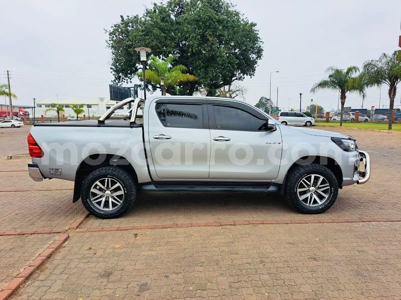 Big with watermark toyota hiluxe revo maputo maputo 22395